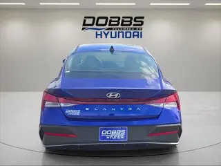 Hyundai ELANTRA 2026 SE 4dr Sedán