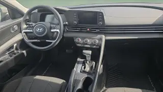 Hyundai ELANTRA 2026 SE Sedán 4 puertas
