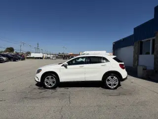 2016 Mercedes-Benz GLA
