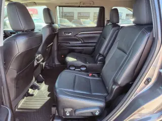2016 Toyota Highlander Hybrid