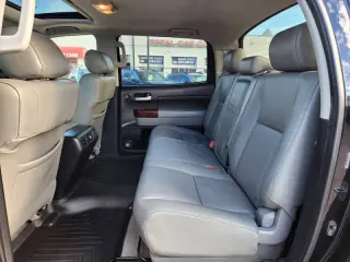 Toyota Tundra 2010