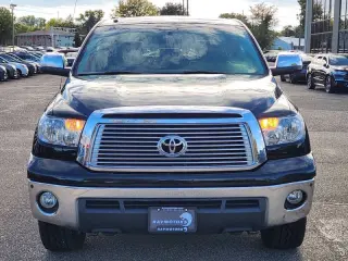 Toyota Tundra 2010