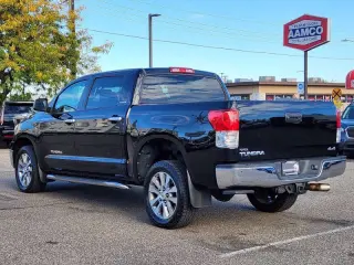 Toyota Tundra 2010