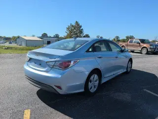 Hyundai SONATA Hybrid 2012 Base 4dr Sedán