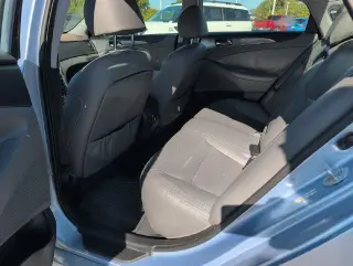 Hyundai SONATA Hybrid 2012 Base 4dr Sedán