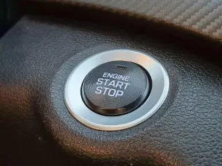 Hyundai ELANTRA 2018 Sport 4dr Sedán DCT