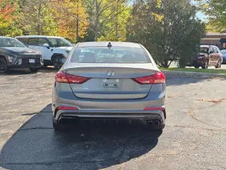Hyundai ELANTRA 2018 Sport 4dr Sedán DCT
