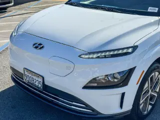 Hyundai KONA Eléctrico 2023 SE 4dr Crossover