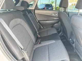 Hyundai KONA Eléctrico 2023 SE 4dr Crossover