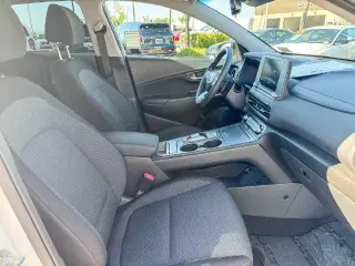 Hyundai KONA Eléctrico 2023 SE 4dr Crossover