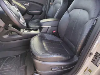 Hyundai TUCSON 2012 AWD Limited 4dr SUV