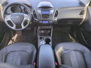 Hyundai TUCSON 2012 AWD Limited 4dr SUV