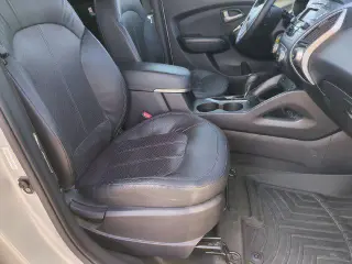 Hyundai TUCSON 2012 AWD Limited 4dr SUV