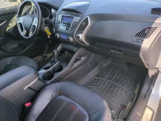 Hyundai TUCSON 2012 AWD Limited 4dr SUV