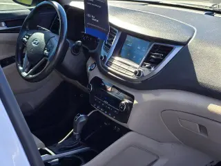 Hyundai TUCSON 2018 AWD Sport 4dr SUV