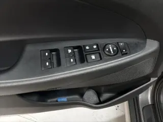 Hyundai TUCSON 2020 Sport SUV 4 puertas