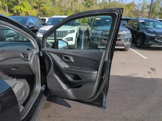 Chevrolet Trax 2022 AWD LS 4dr Crossover