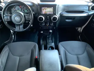 2018 Jeep WRANGLER UNLIMITED