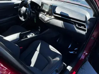 2018 TOYOTA C-HR
