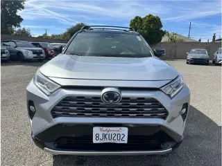 Toyota RAV4 Híbrido 2019 AWD XSE 4dr SUV