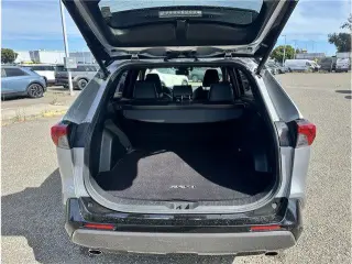 Toyota RAV4 Híbrido 2019 AWD XSE 4dr SUV