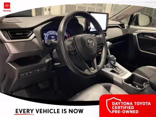 Toyota RAV4 2023 XLE Premium SUV de 4 puertas