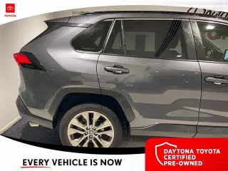 Toyota RAV4 2023 XLE Premium SUV de 4 puertas