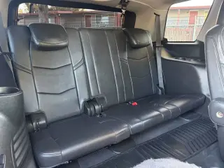 2018 Cadillac ESCALADE