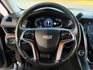 2018 Cadillac ESCALADE