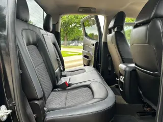 2015 Chevrolet COLORADO CREW CAB