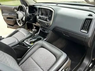 2015 Chevrolet COLORADO CREW CAB