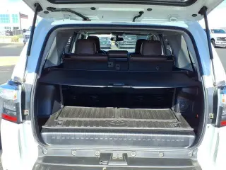 Toyota 4Runner 2017 4x4 SR5 4dr SUV