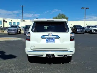 Toyota 4Runner 2017 4x4 SR5 4dr SUV