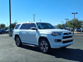 Toyota 4Runner 2017 4x4 SR5 4dr SUV
