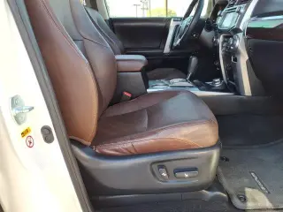Toyota 4Runner 2017 4x4 SR5 4dr SUV