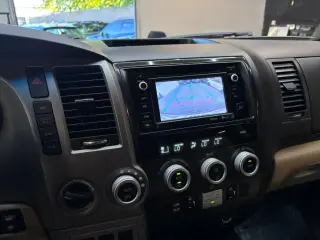 2014 TOYOTA SEQUOIA