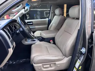 2014 TOYOTA SEQUOIA