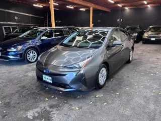 2018 TOYOTA PRIUS