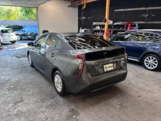 2018 TOYOTA PRIUS