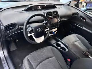 2018 TOYOTA PRIUS