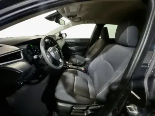 Toyota Corolla Híbrida 2024 LE 4dr Sedán