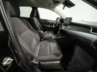 Toyota Corolla Híbrida 2024 LE 4dr Sedán