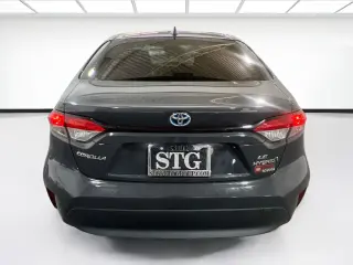 Toyota Corolla Híbrida 2024 LE 4dr Sedán