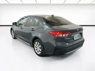 Toyota Corolla Híbrida 2024 LE 4dr Sedán