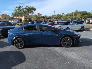 Toyota Prius 2024 LE 4dr Hatchback