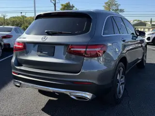 2017 MERCEDES-BENZ GLC