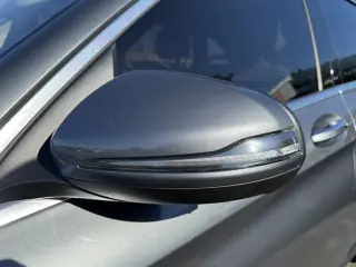 2017 MERCEDES-BENZ GLC