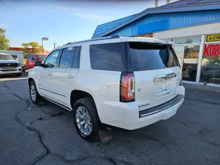 2016 GMC YUKON