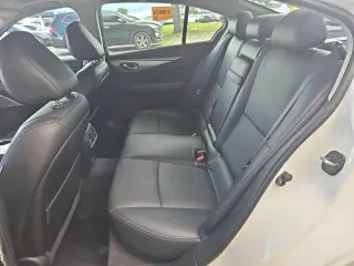 INFINITI Q50 2022 Lujo 4d Sedán