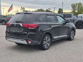 Mitsubishi Outlander 2019 AWD SE 4dr SUV